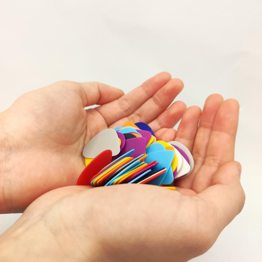 ギター ピック ケース入り 大量 50枚 無地 ティアドロップ 0.75mm 0.5