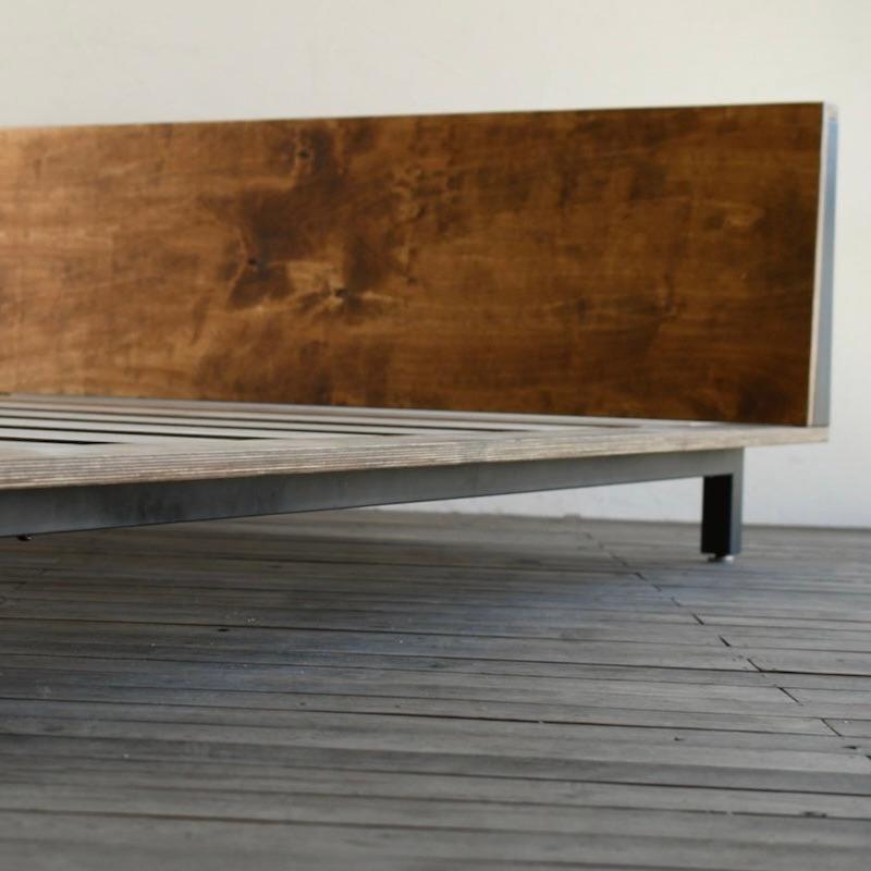 グレートフル ベッド シングル bed アイアン 手作り家具 ウッド 無垢 ベッド おしゃれ オシャレ 北欧 モダン インテリア 寝室 ベッドルーム 男前インテリア |  | 02