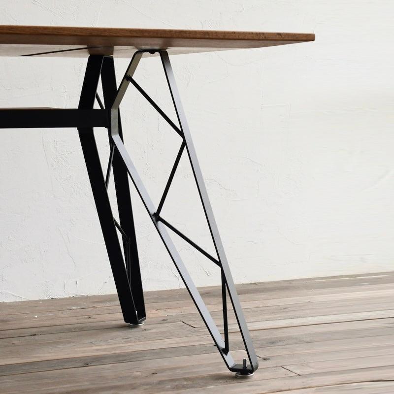 トラスレッグ テーブル W1500 〜 W2100 無垢材 アイアン サイズオーダー カフェ インテリア アイアン脚 ダイニングテーブル テーブル 店舗 什器 食卓 4人掛け |  | 05