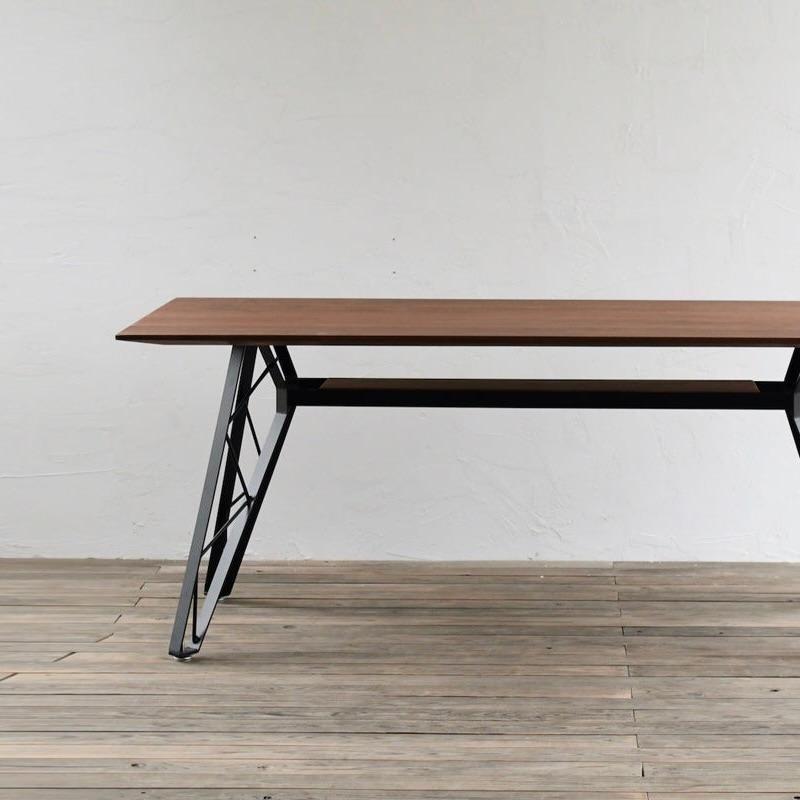 トラスレッグ テーブル W1500 〜 W2100 無垢材 アイアン サイズオーダー カフェ インテリア アイアン脚 ダイニングテーブル テーブル 店舗 什器 食卓 4人掛け |  | 09