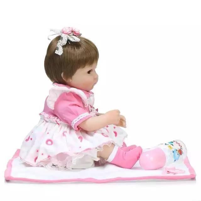 抱き人形 赤ちゃん人形 おもちゃ リアル ドール 40センチメートル 愛らしい人形 最高ギフト｜sumairusyoppu｜03