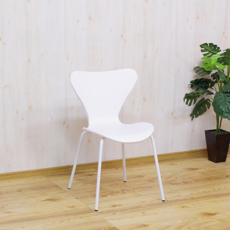 Taku Fritz Hansen アリンコチェア ホワイト 美品 2脚 後藤家具 ダイニングチェア 包み込む座り心地と特徴的なフォルム