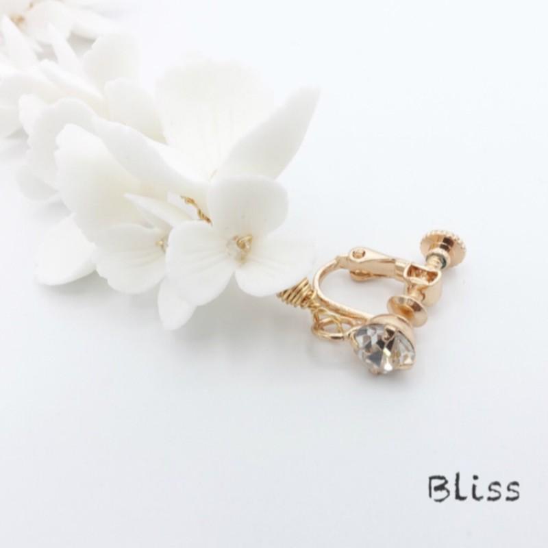 ウェディング アクセサリー【ホワイトフラワー ロングイヤリング】 |  | 02