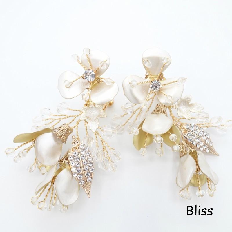 ウェディング アクセサリー【小枝 メタルフラワーリーフ イヤリング】 |  | 02