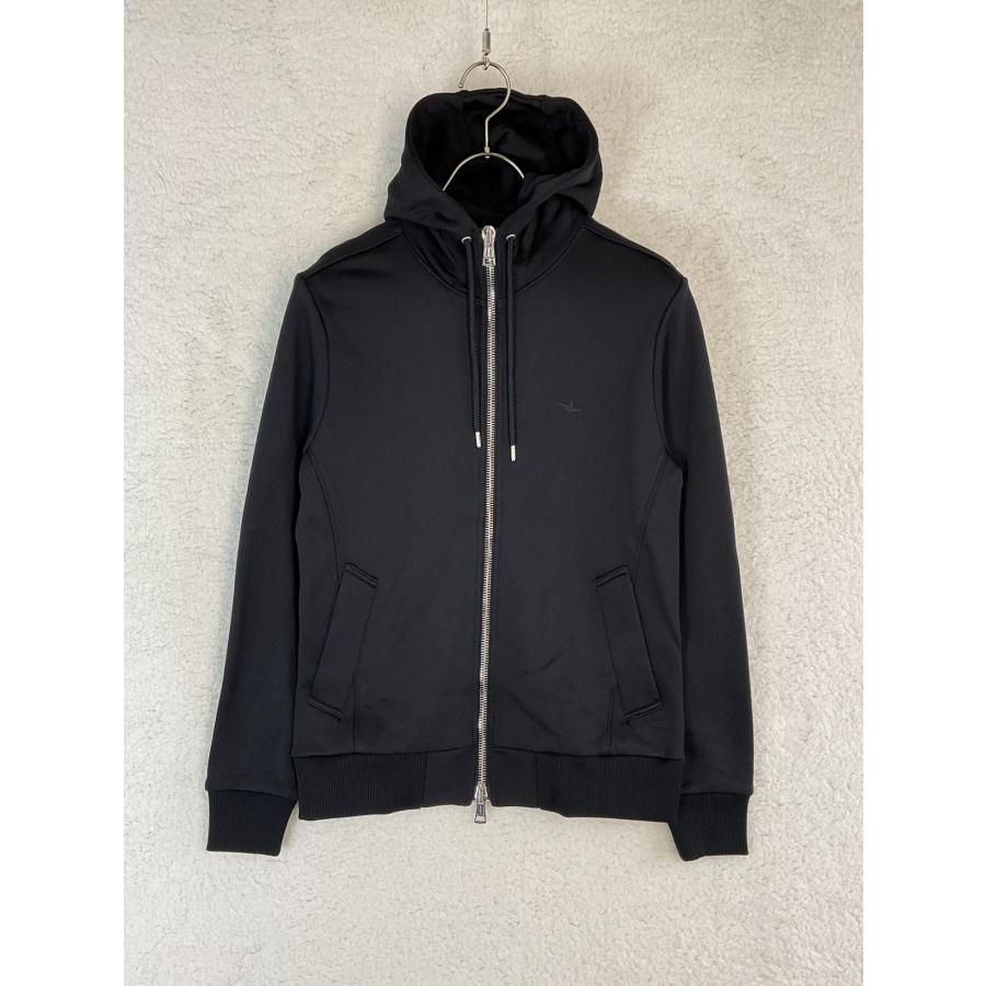 1piu1uguale3 ウノピゥウノウグァーレトレ 3 ブラック NECK ZIP PARKA  