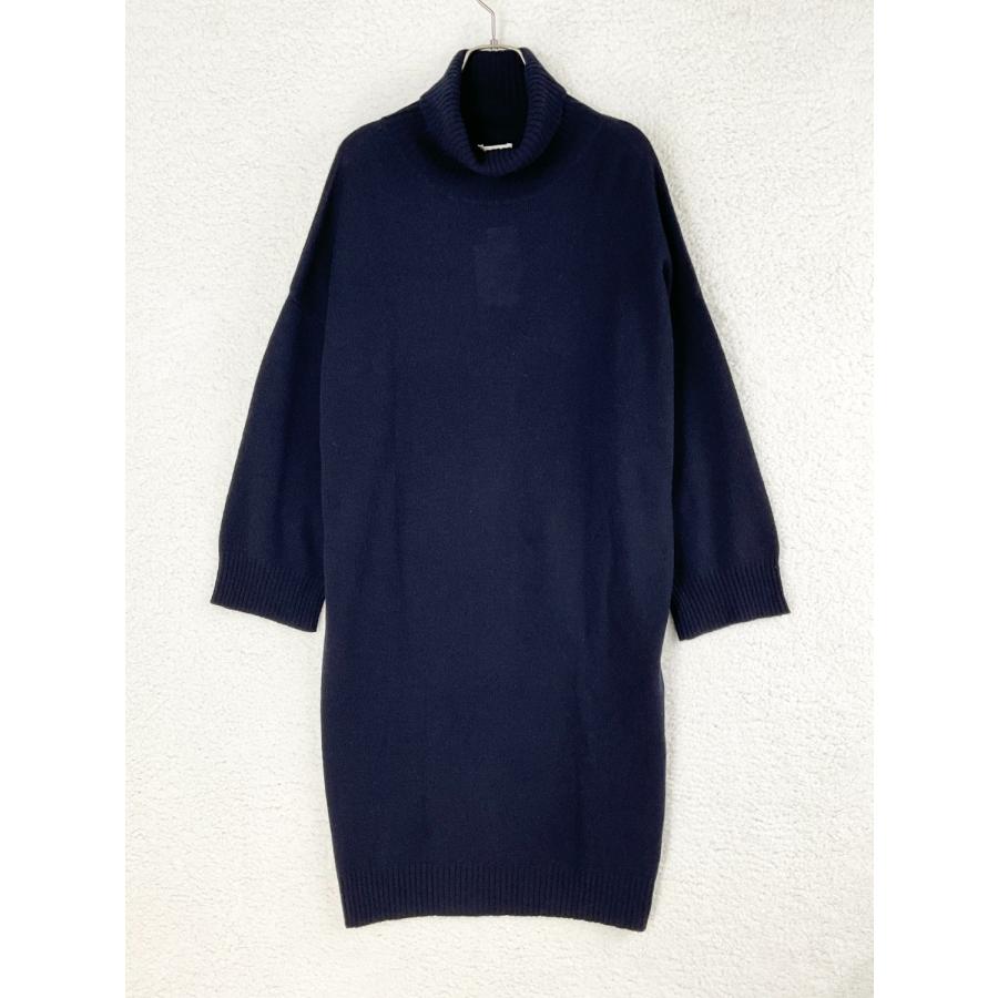 美品✨デミリー DEMYLEE ハイネック リブ編みニットワンピース ベージュ 美品✨デミリー DEMYLEE ハイネック リブ編みニットワンピース