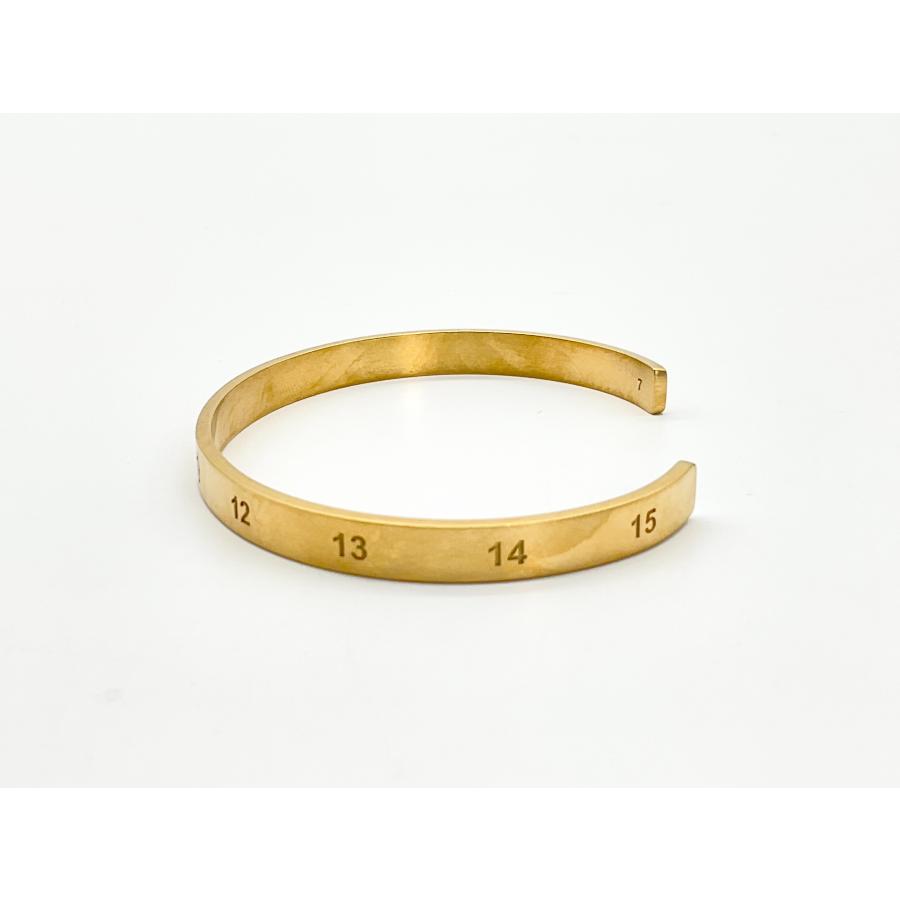 MAISON MARGIELA メゾンマルジェラ (7) ナンバリングカフ