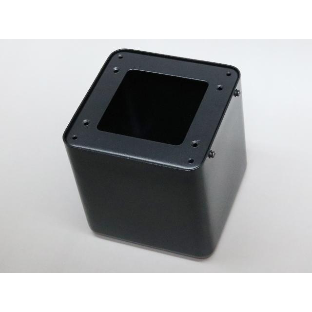 121(W)×125(H)×121(D)トランスケース |  | 03