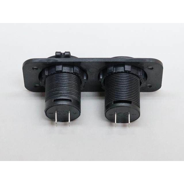 マリン用 USBソケット+デジタル電圧計 |  | 02