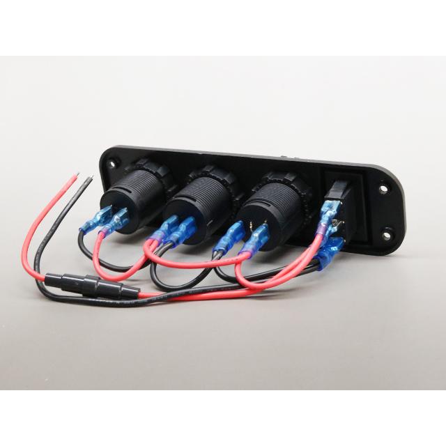 マリン用 12Vシガーソケット＋USBソケット+デジタル電圧計 |  | 05