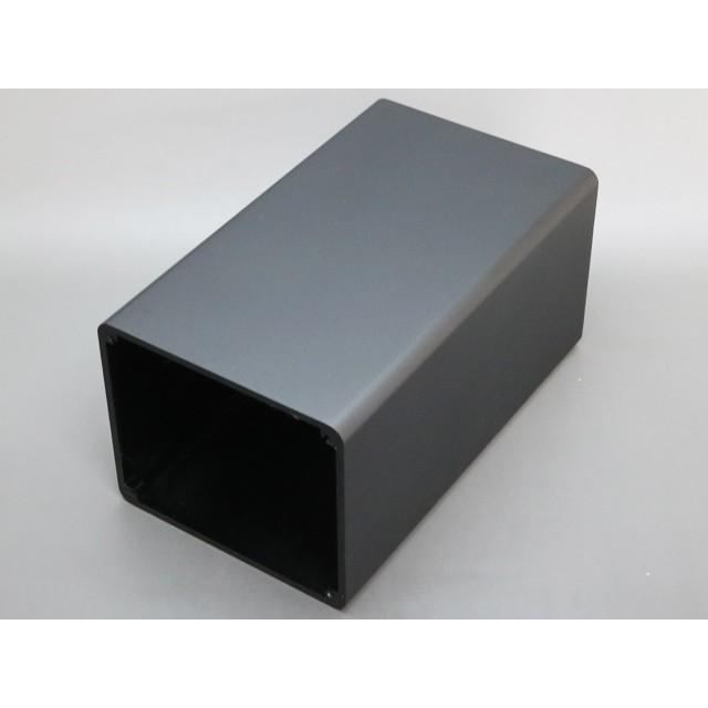 134mm×229mm×114mm シャーシケース |  | 06