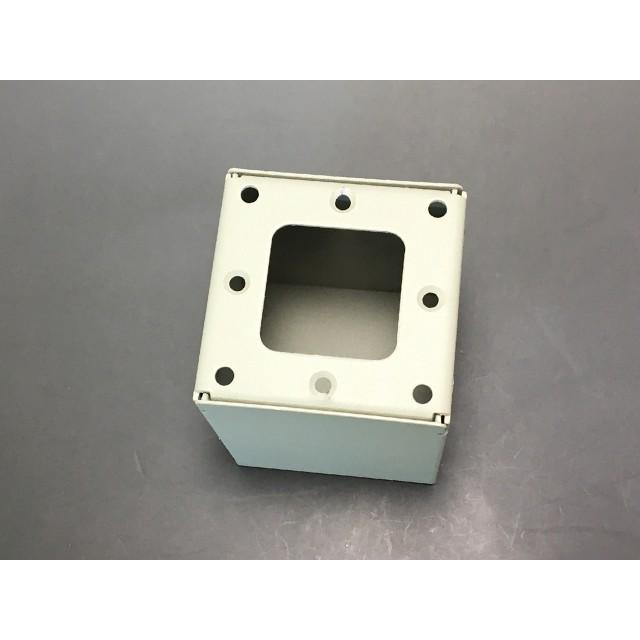 65.5(W)×91(H)×65.5(D) トランスケース |  | 02