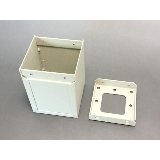 65.5(W)×91(H)×65.5(D) トランスケース |  | 03