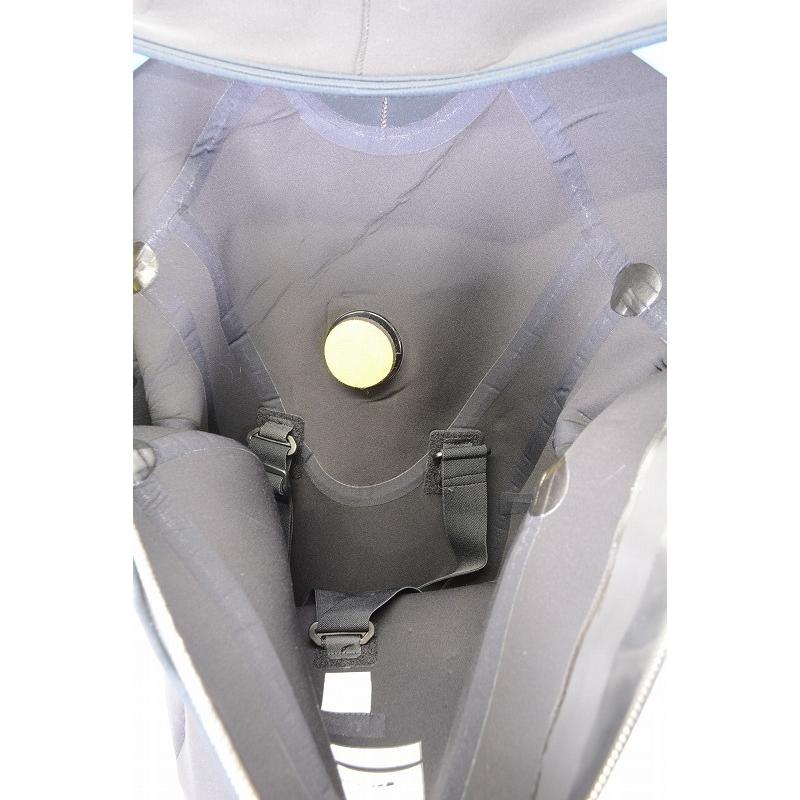 Mobby's 5mm 女性用 ドライスーツ(163cm/63kg/ブーツ26cm Mobby's 5mm 女性用 ドライスーツ(163cm/63kg/ブーツ26cm