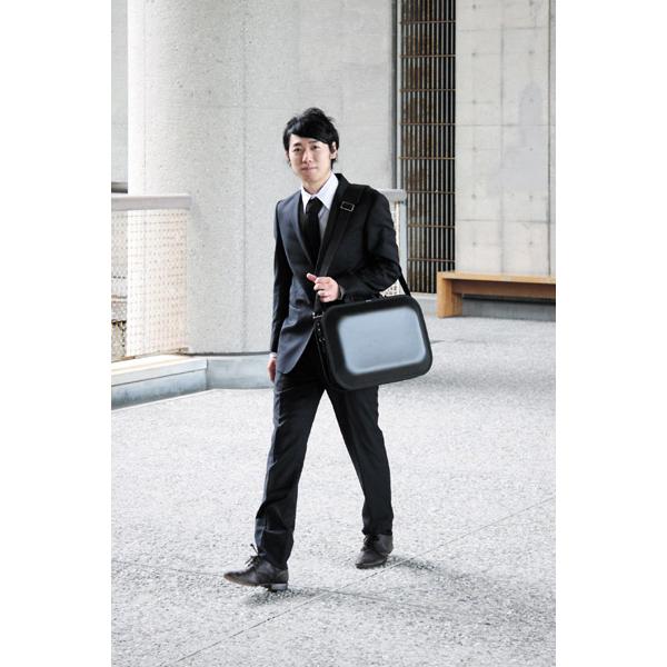 MONACCA ショルダーバッグ monacca Bag-kaku／monacca （モナッカ）｜愛着を持ってずっと使いたい