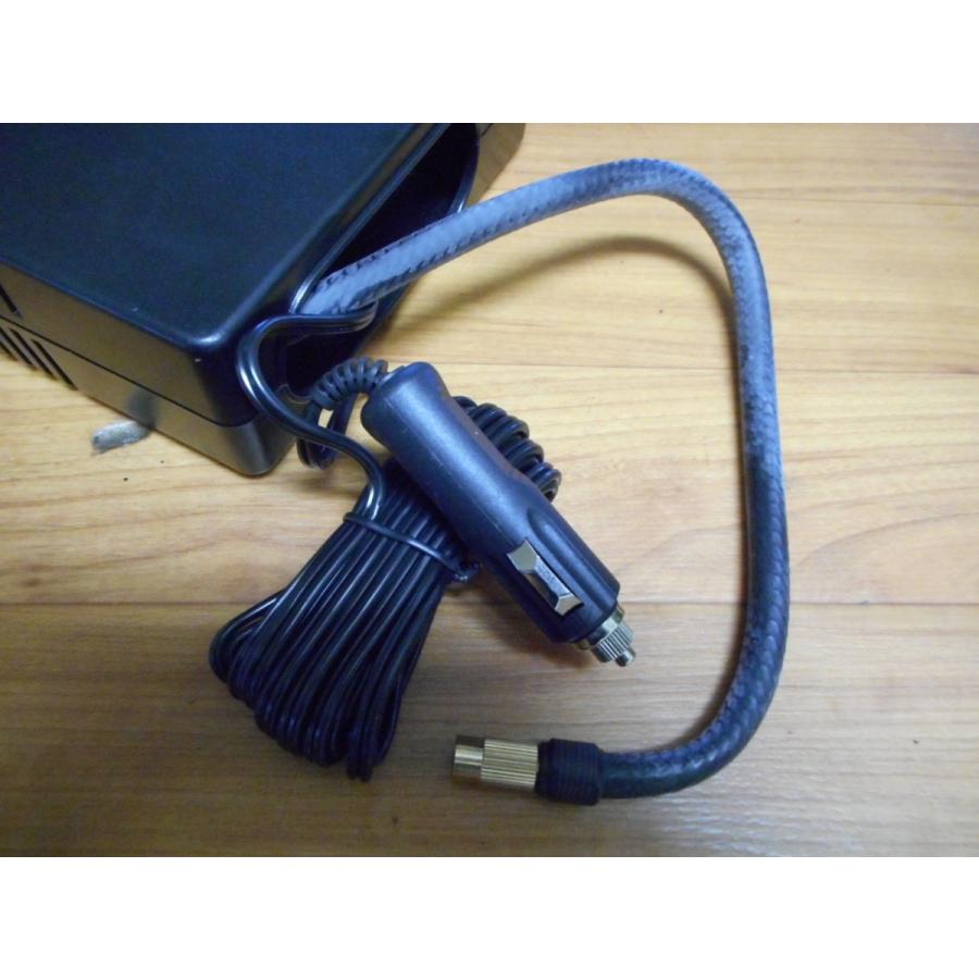 車載用 タイヤ空気充填用エアーコンプレッサー |  | 02