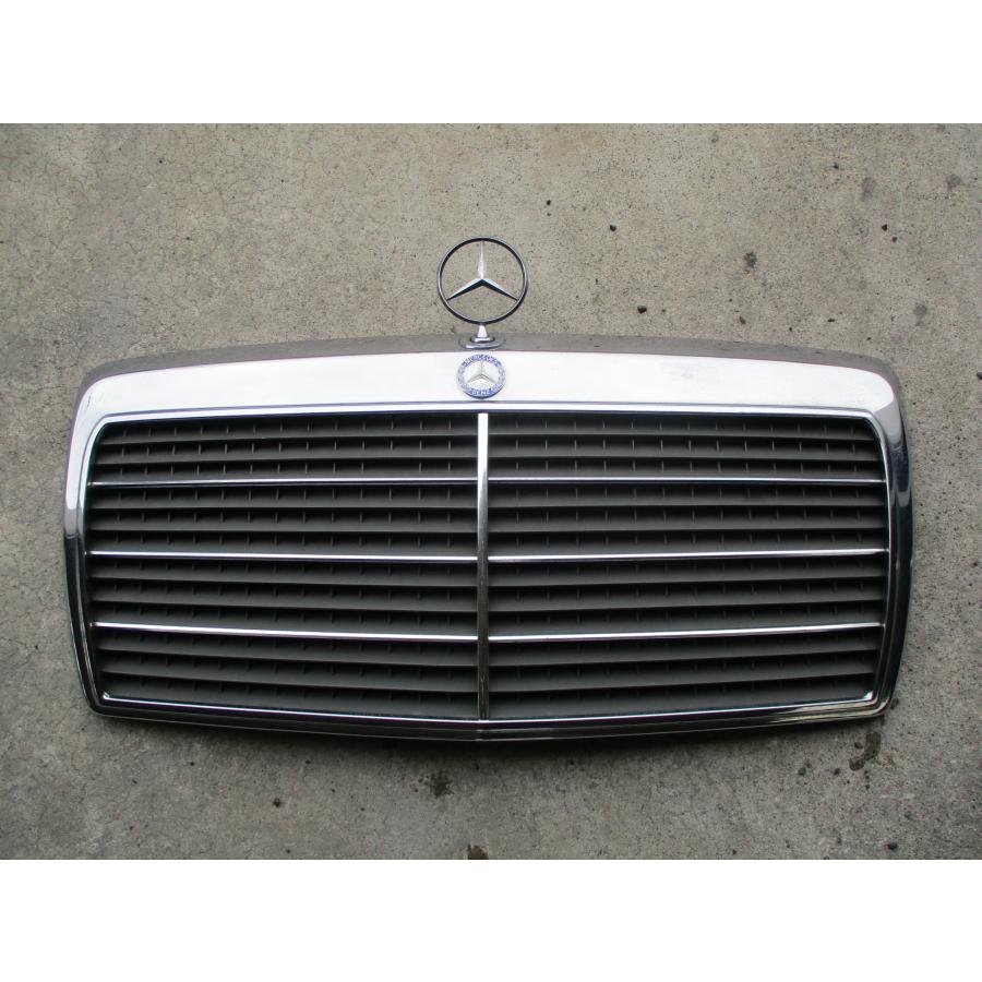 Mercedes-Benz メルセデスベンツ W124 エンブレム付き純正グリル  