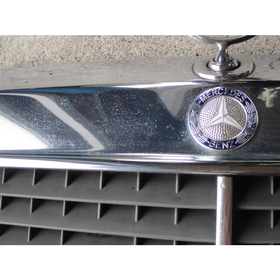 Mercedes-Benz メルセデスベンツ W124 エンブレム付き純正グリル  