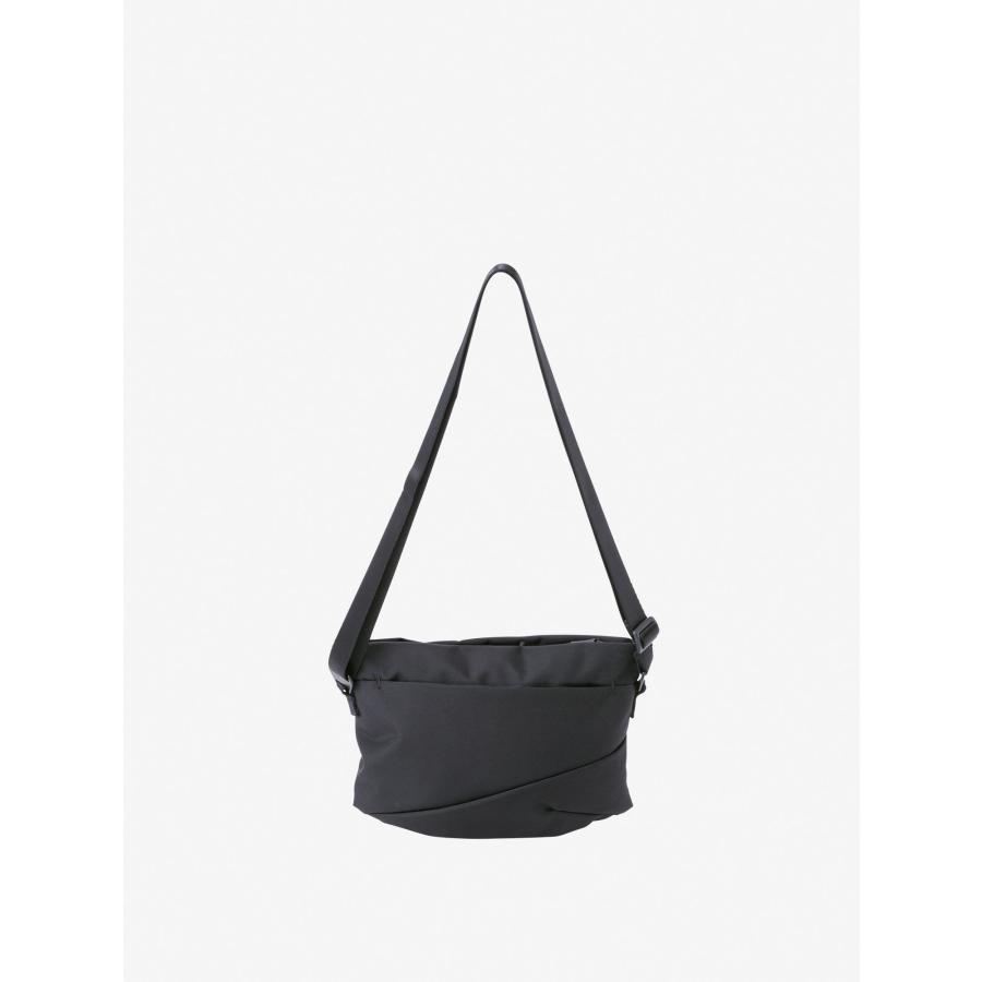 THE NORTH FACE(ザ・ノース・フェイス)　ピレネーショルダーS PYRENEES SHOULDER S  NM82509 ブラック K | THE NORTH FACE | 01