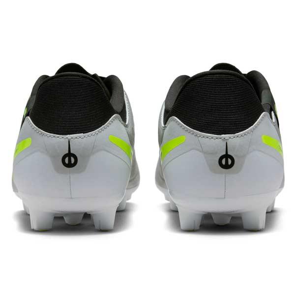 NIKE（ナイキ） スパイク サッカー ティエンポ レジェンド 10