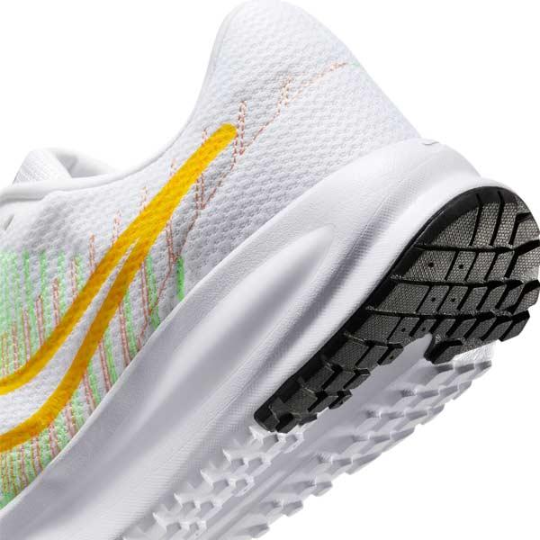 NIKE（ナイキ） ランニング シューズ ラン デファイ RUN DEFY