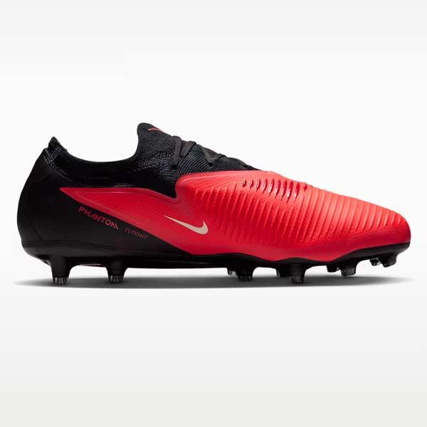 NIKE（ナイキ） スパイク サッカー ファントム 6 ロー プロ AG-PRO