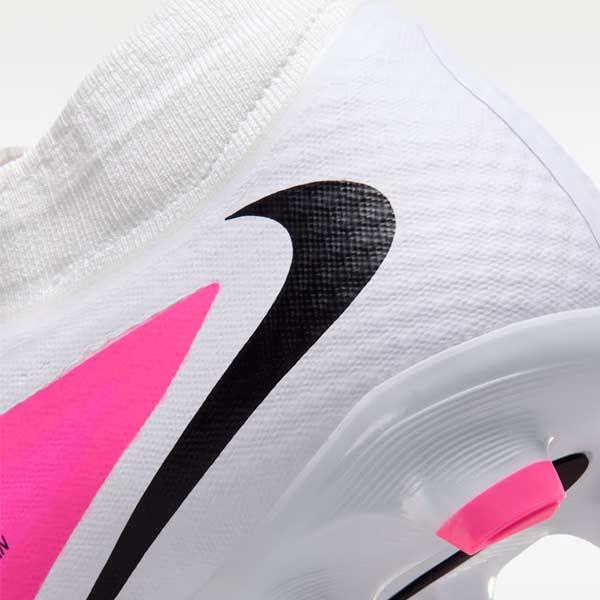 NIKE（ナイキ） スパイク サッカー ファントム 6 ハイカット