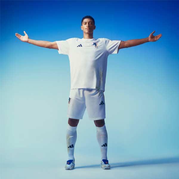 スパイク サッカー アディダス プレデター エリート フォールディングタン ベリンガム FG PREDATOR ELITE FT 天然芝用 固定式 サッカースパイク JS0376 adidas | adidas | 17