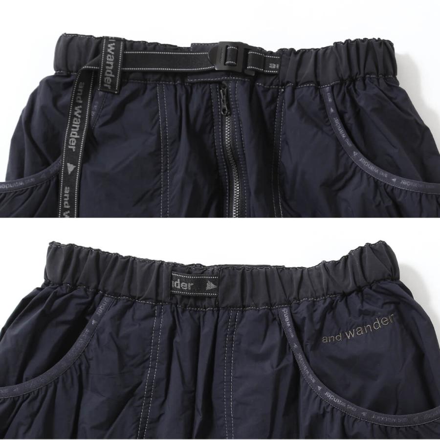 and wander（アンドワンダー） オクタフラッフィースカート
