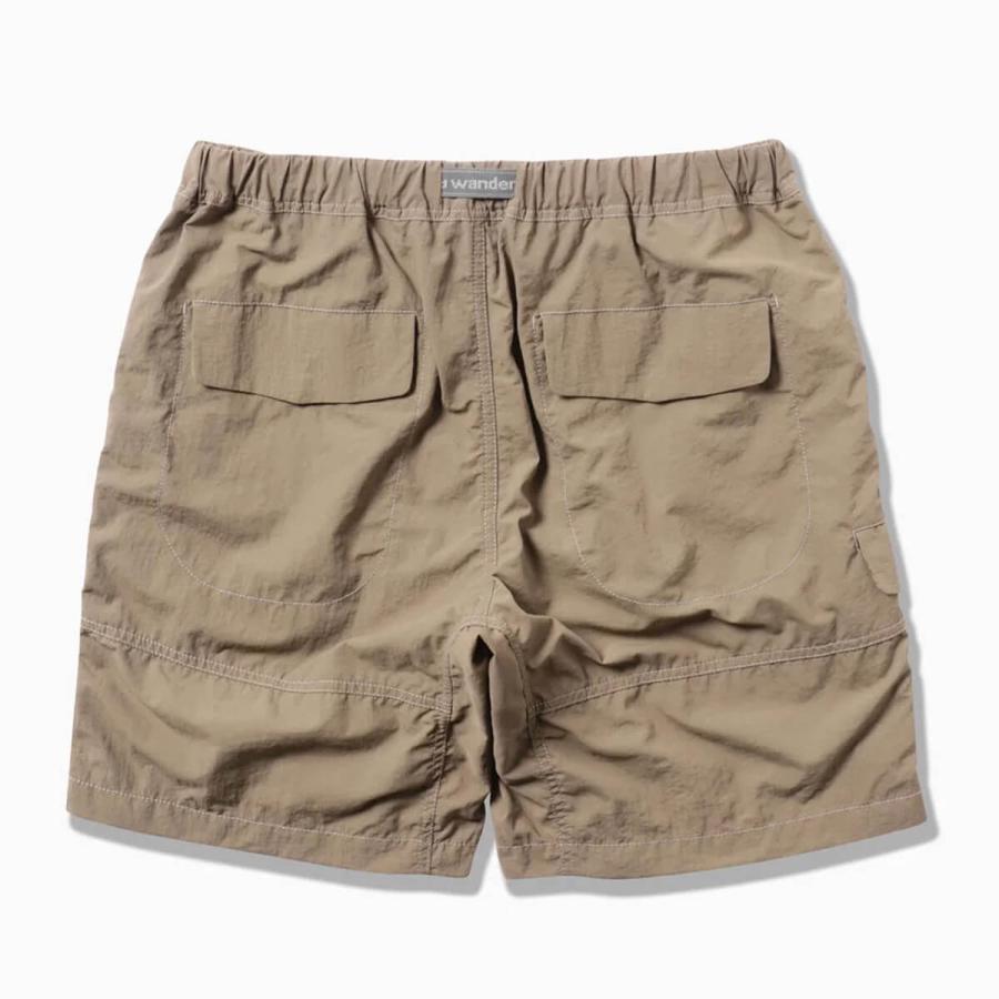 and wander（アンドワンダー） ハイキングクラブ Nyタフタハイカー