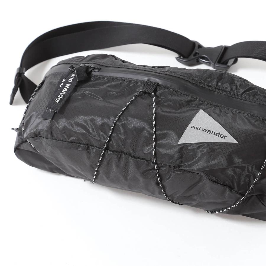 and wander（アンドワンダー） シルウェストバッグ 5745975214 sil