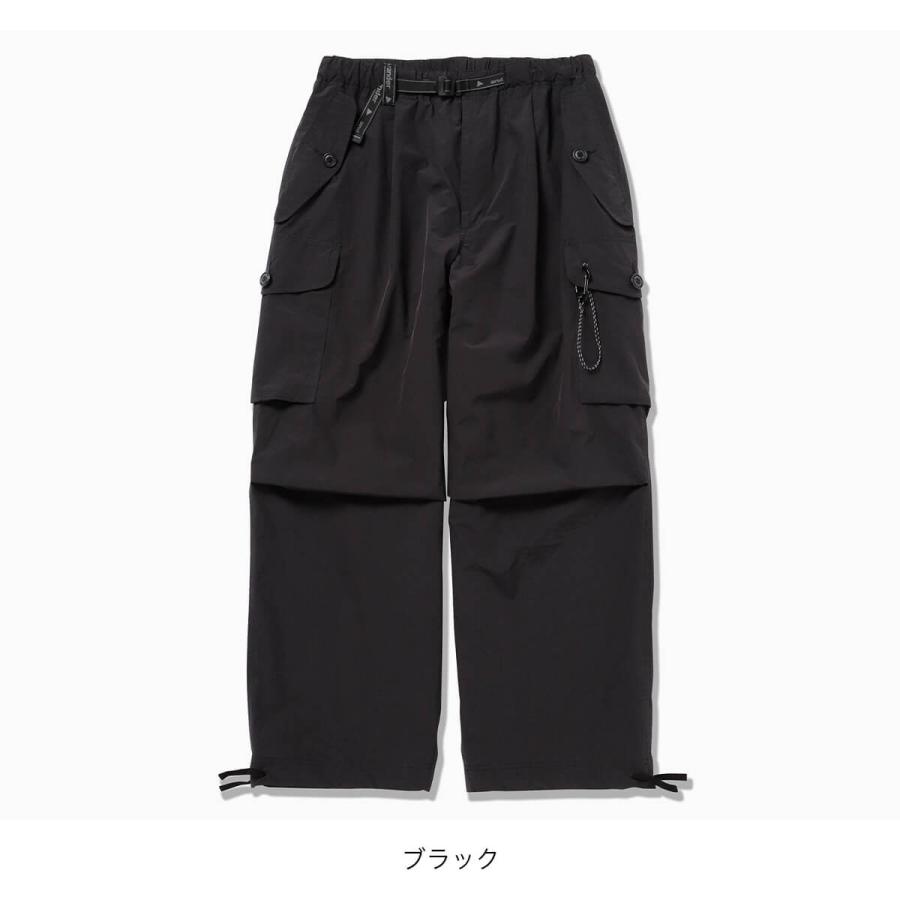 and wander（アンドワンダー） オーバーサイズカーゴパンツ 5746982088