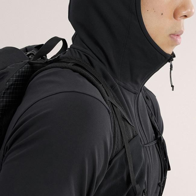 アークテリクス　カイヤナイトフーディМサイズ ARC'TERYX（アークテリクス） ARC TERYX カイヤナイトライトウェイト