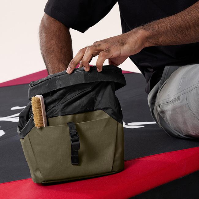 ARC'TERYX（アークテリクス） アイオンチョークバケット ポーチ