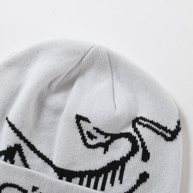 ARC'TERYX ビーニー帽子 2色セット　人気の白黒　タグ付き アークテリックスビーニー Arc'teryx Lightweight Grotto Toque (ARC