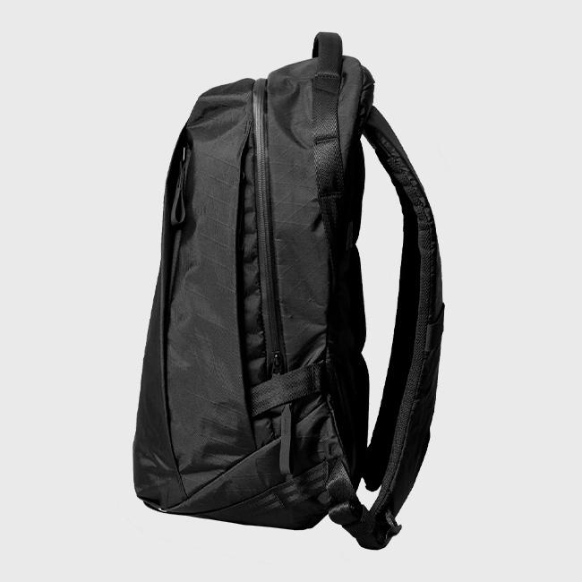 ABLE CARRY DAILY PLUS. X-PAC 21Lエイブルキャリー Daily Plus | Minimal 21L Backpack for EDC & Travel – Able Carry