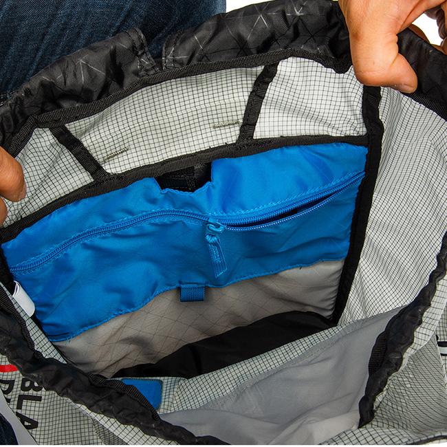 Black Diamond ブラックダイヤモンド ブリッツ28 BD54082 バックパック アタックパック 28L 2025 春夏の画像