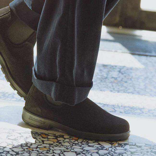 【週末セール中】ブランドストーン　廃盤 ショート　スウェードUK6 OVY 週末セール中】ブランドストーン 廃盤 ショート スウェードUK6