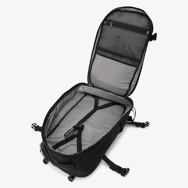Columbia（コロンビア） タイガーブルック40Lトラベルバックパック