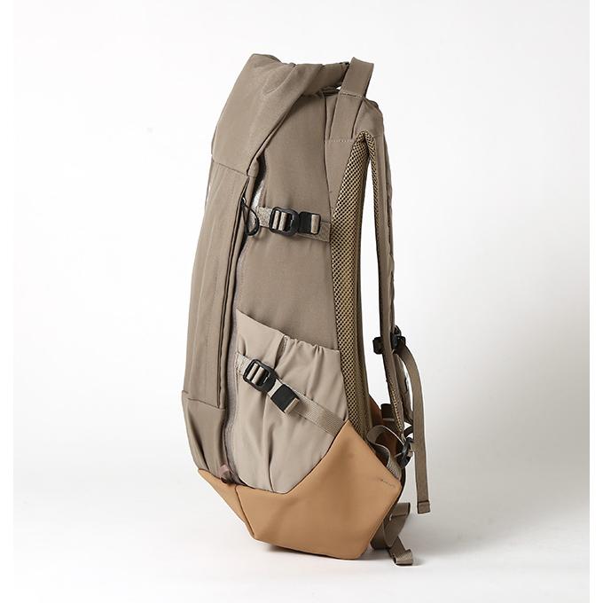 CMF OUTDOOR GARMENT コムフィアウトドアガーメント　バッグ COMFY OUTDOOR GARMENT CMF コムフィアウトドアガーメント