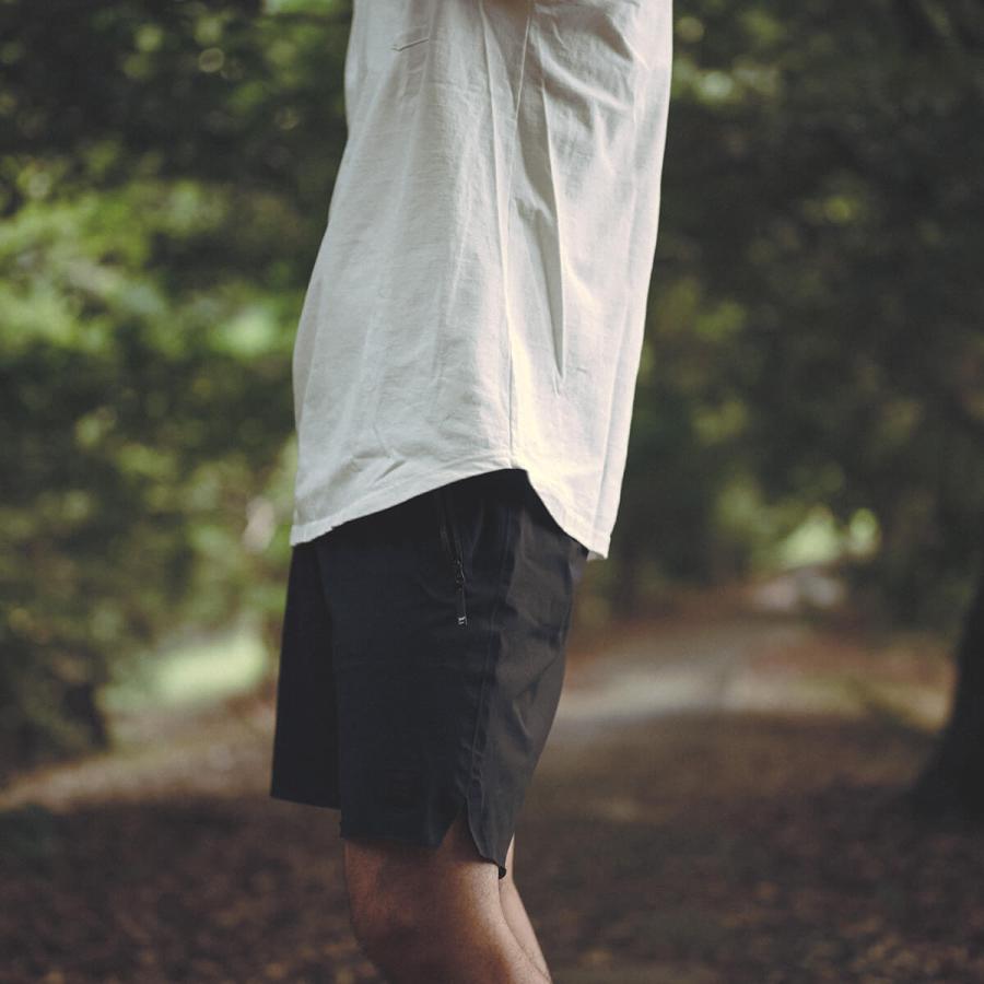 DVERG DVERG UNKNOWN REPORT ドベルグアンノウンリポート GROW UP T