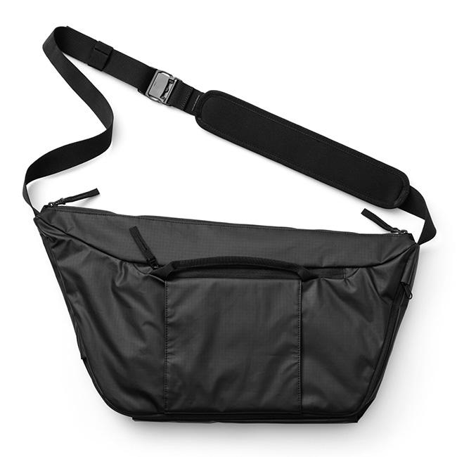 Db ディービー ランマク プロ スリングバック 20L 2000194 カバン