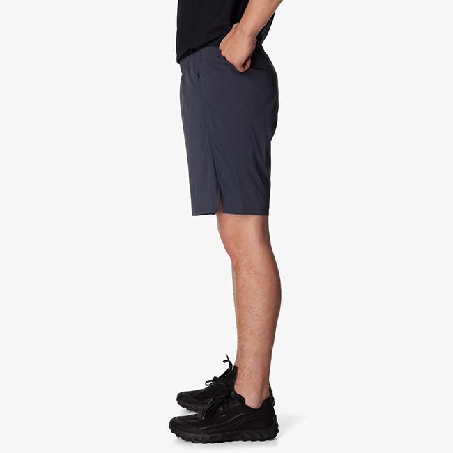 HOUDINI フーディニ リキッドショーツ メンズ 860072 Liquid Shorts ボトムス ショートパンツ 短パン ランニング ジョギング トレーニング ストレッチ 2026 春夏の画像