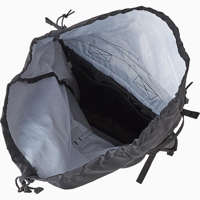KEEN キーン ナイロンデイパック nylon daypack ユニセックス メンズ ウィメンズ レディース リュック 鞄 リュックサック 通学 通勤 登山 旅行 2026 春夏の画像