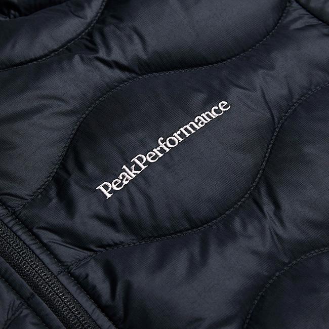 PeakPerformance ピークパフォーマンス ヘリウムダウンフード PeakPerformance ピークパフォーマンス ヘリウムダウンフード