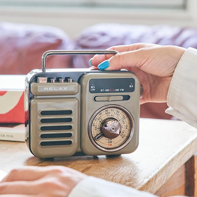 RELAX リラックス マルチレトロラジオ 防災用品 屋外 キャンプ 2024