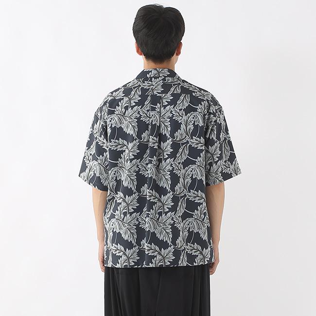 WHITE MOUNTAINEERING（ホワイトマウンテニアリング） ボタニカル
