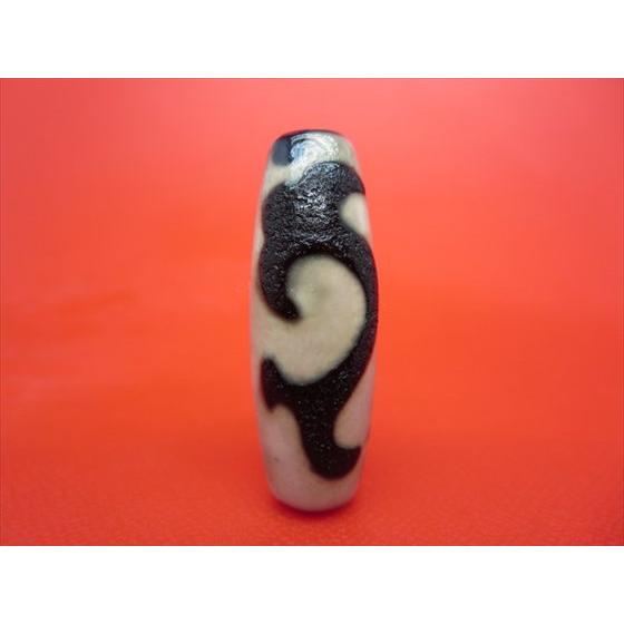 チベット天珠 如意大日如来天珠 バン 約39×14mm 龍鱗加工 一点物