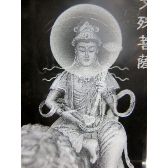 置物 クリスタルガラス 文殊菩薩 文字入り レーザー彫り : 天然石のお