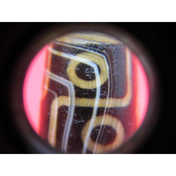 チベット火供天珠 逆九眼天珠 天然模様入り 一点物 : 天然石のお店Sun